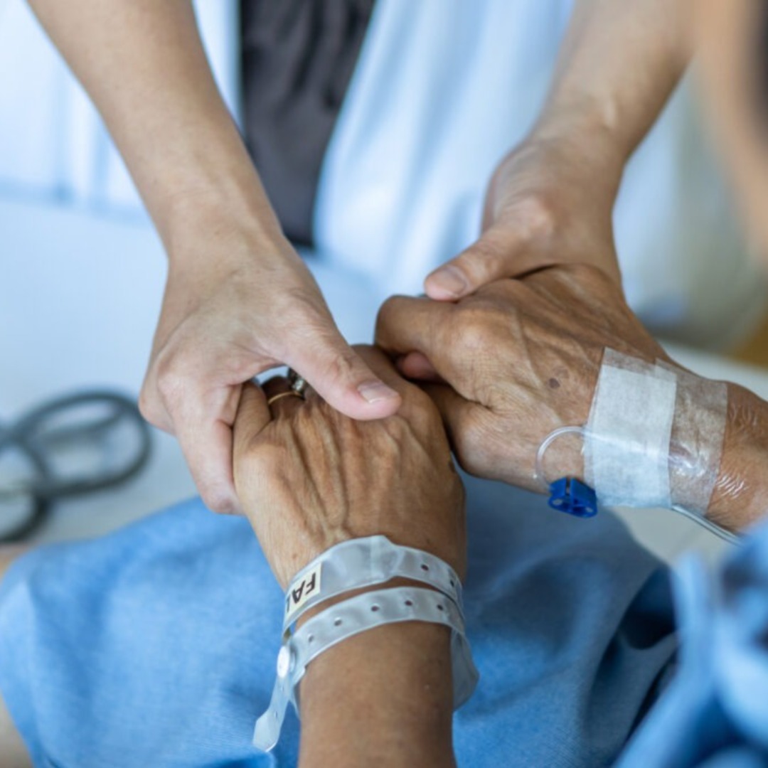 O que são cuidados paliativos, quem precisa deles e como devem ser feitos